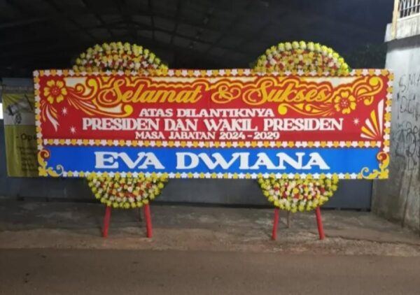 Karangan Bunga Selamat & Sukses