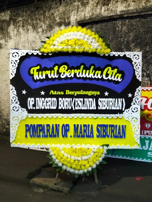 Karangan Bunga Duka Cita